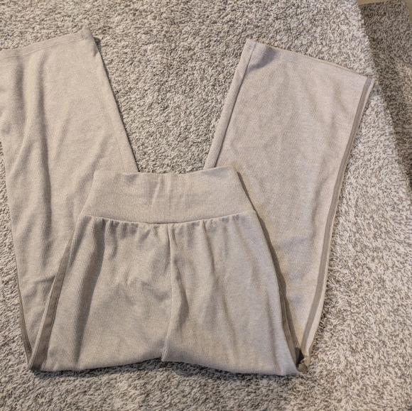 Halara Wide Leg Track Lounge Pants – Size Medium – Taupe/Beige – Soft & Flowy - Picture 5 of 7